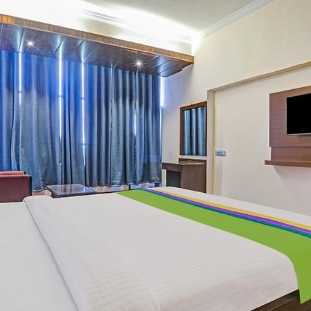 Hotel The Golden Bird Agra  Dış mekan fotoğraf