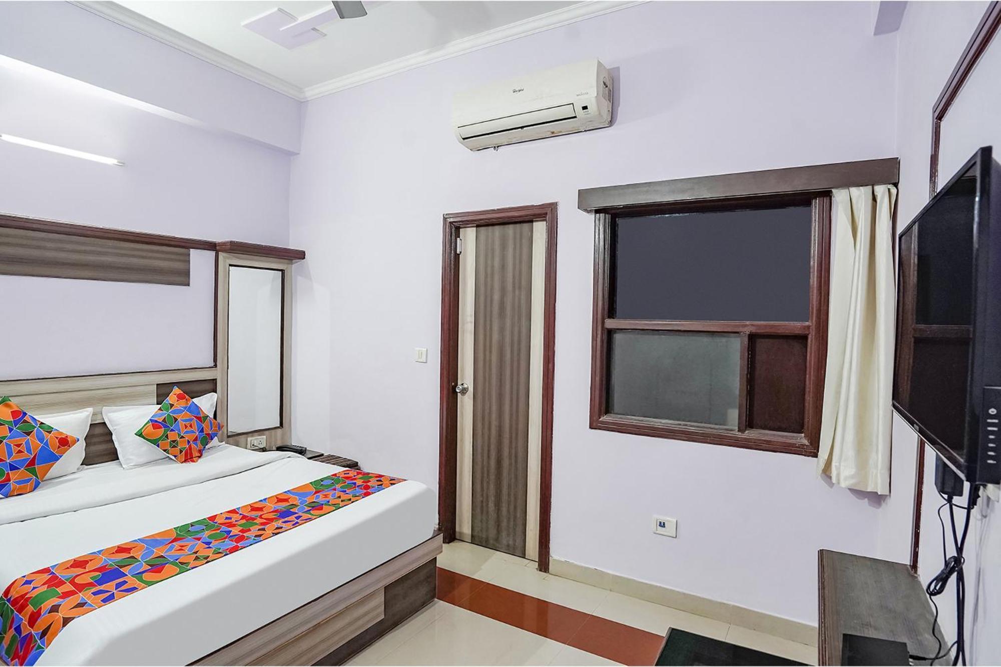 Hotel The Golden Bird Agra  Dış mekan fotoğraf