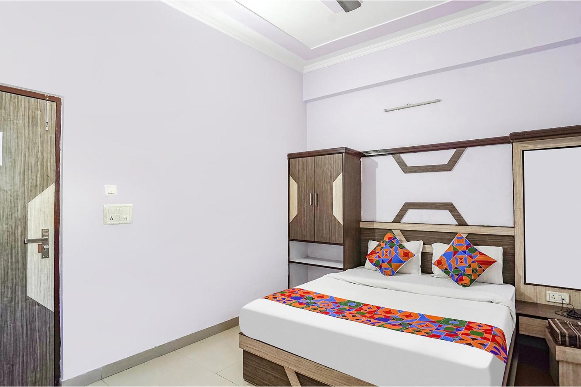 Hotel The Golden Bird Agra  Dış mekan fotoğraf