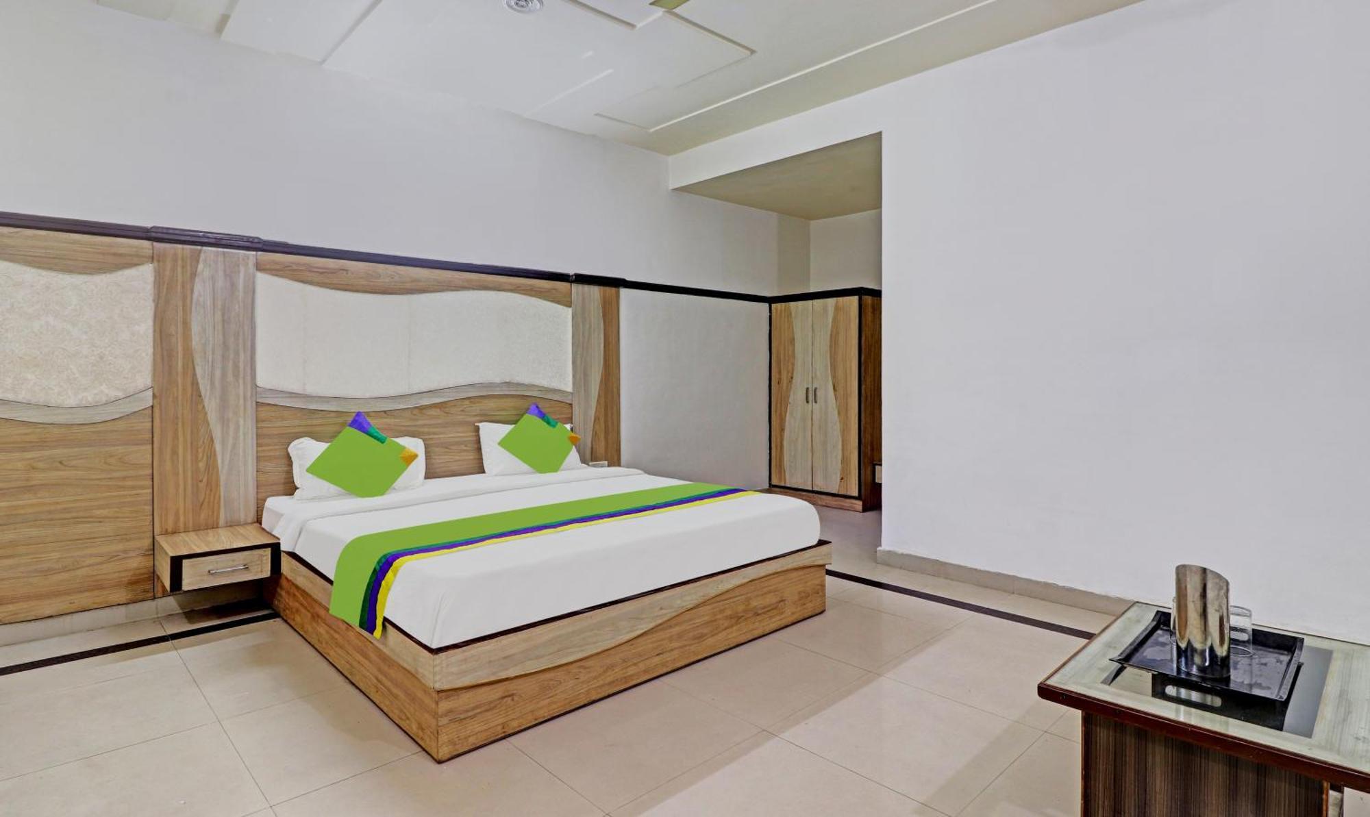 Hotel The Golden Bird Agra  Dış mekan fotoğraf